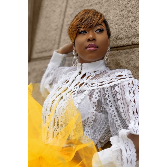 Meet your Posher, Nadine - Picture 5 of 6